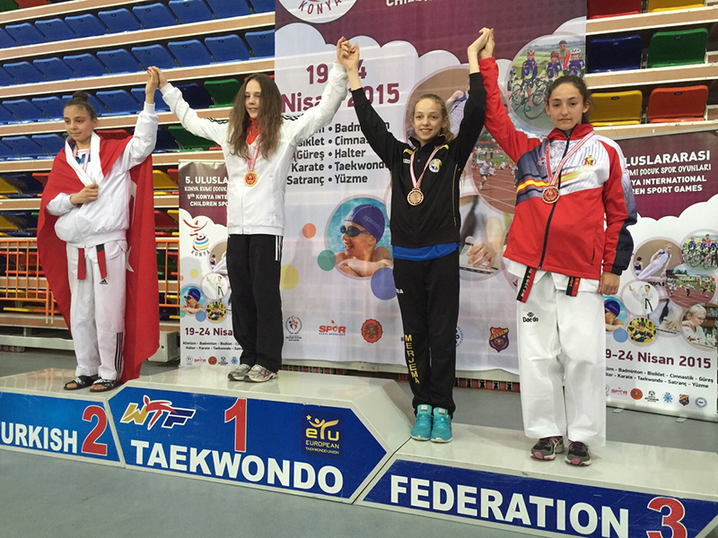 La taekwondista Andrea Izurdiaga, 3ª en los Juegos Olímpicos Cadetes